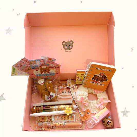Baby Kawaii Gift Box (12 artigos + 2 brindes)